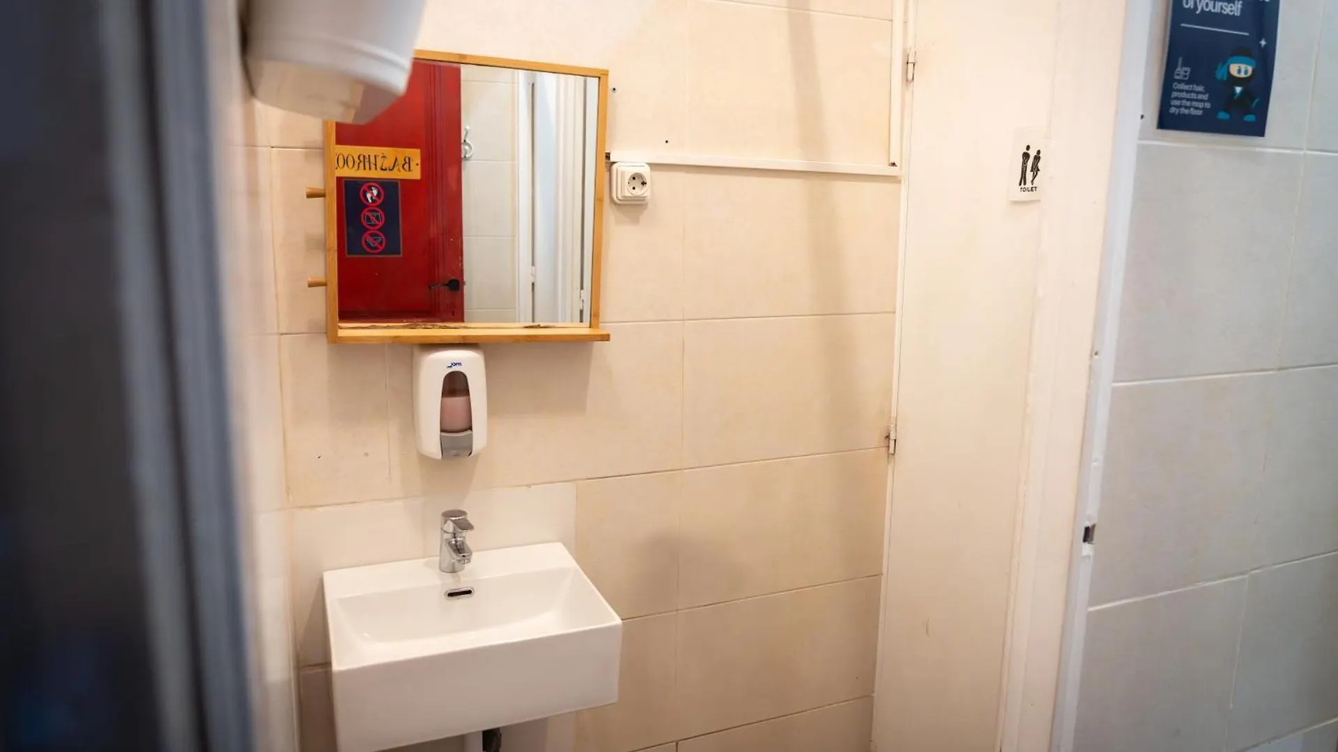 A Pousada Soul Backpackers Barcelona 0*,