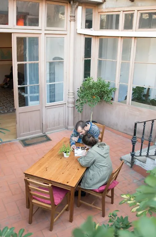 Soul Backpackers Barcelona Hostel